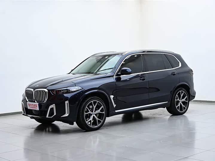 Фото 2 - BMW X5