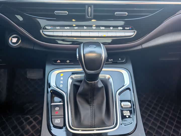 Фото 8 - GAC Trumpchi M6