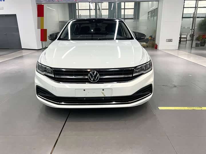 Фото 2 - Volkswagen Bora