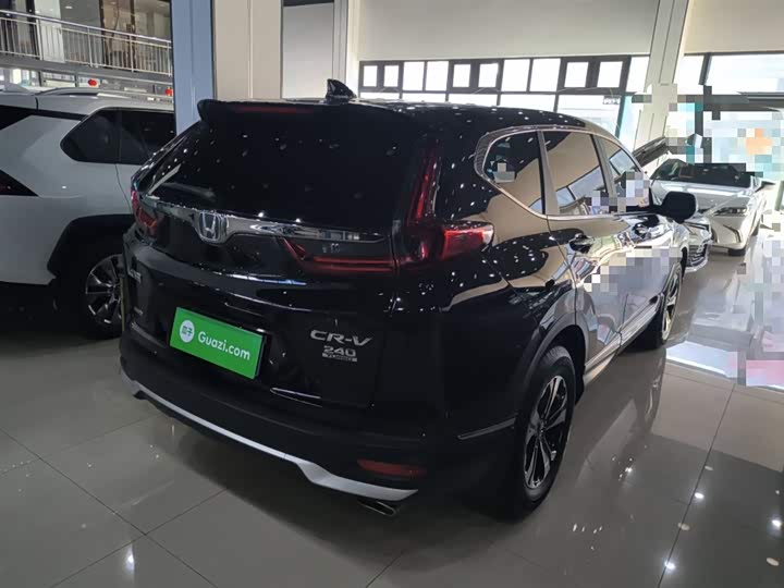 Фото 7 - Honda CR-V