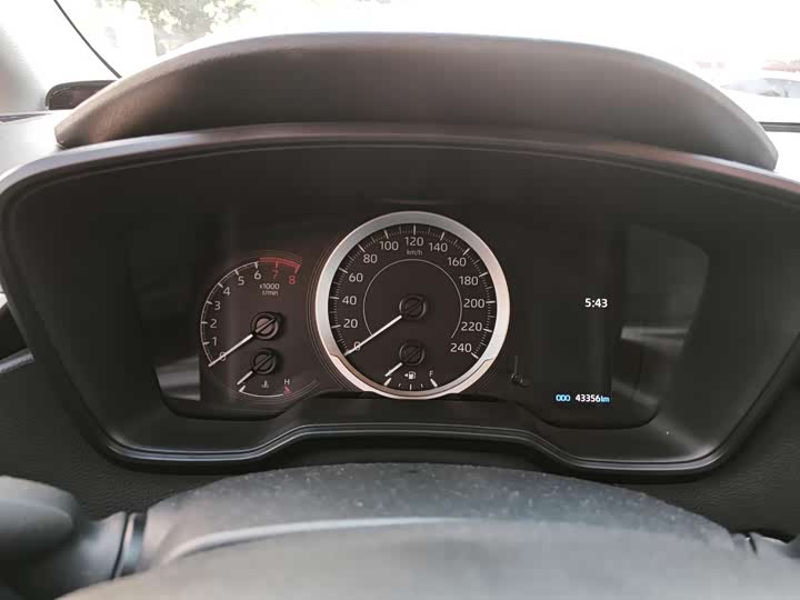 Фото 6 - Toyota Corolla