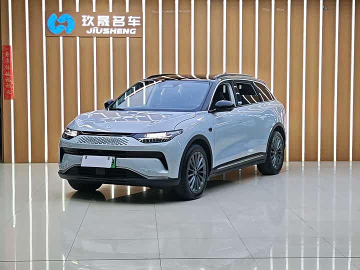 Фото 1 - Leapmotor C11