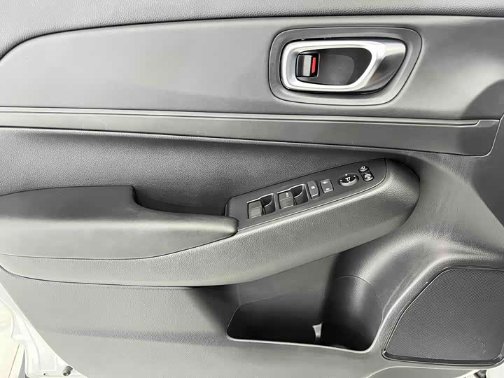 Фото 9 - Honda XR-V