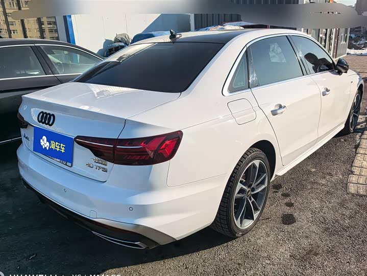 Фото 3 - Audi A4L