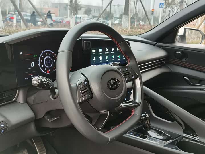 Фото 7 - Hyundai Elantra N line