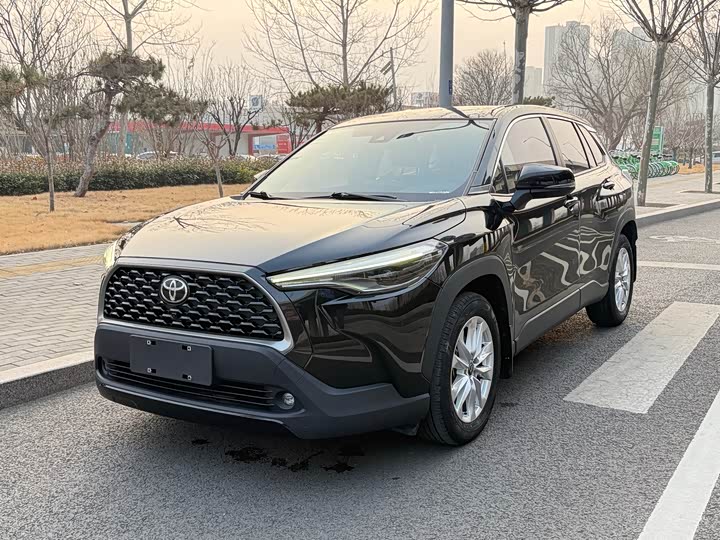 Фото 1 - Toyota Corolla Cross