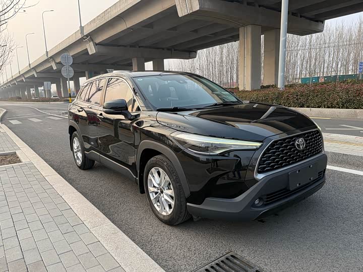 Фото 3 - Toyota Corolla Cross