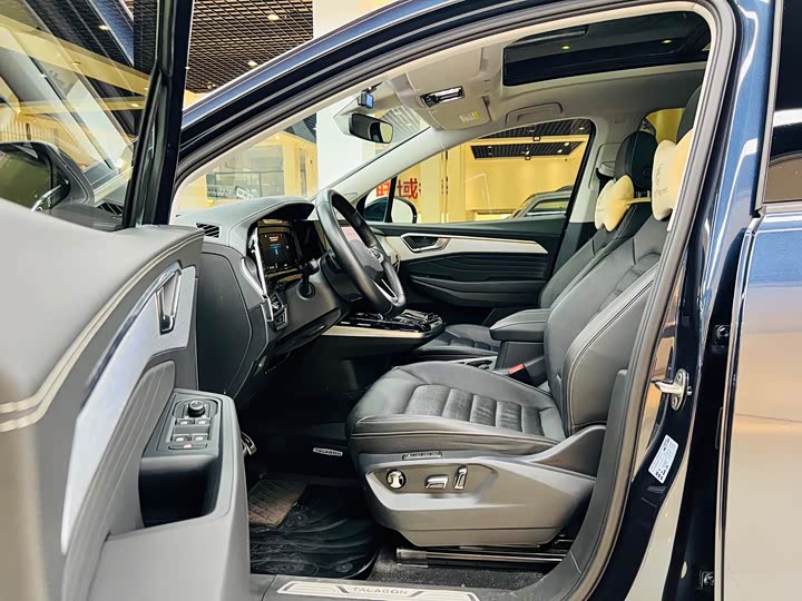 Фото 7 - Volkswagen Talagon