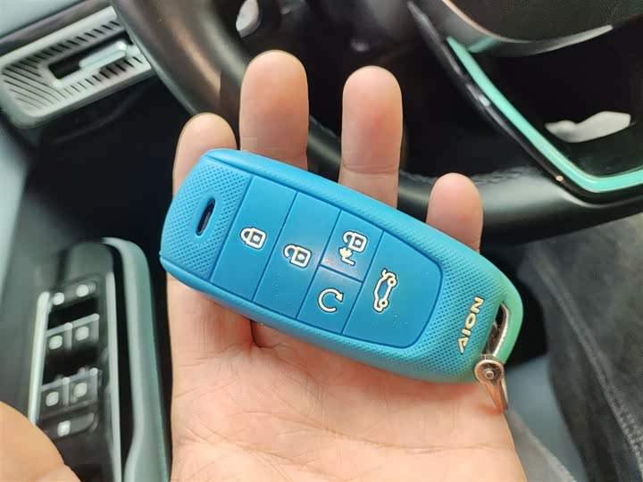 Фото 9 - GAC Aion Y