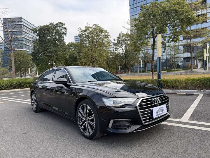 Фото 3 - Audi A6L