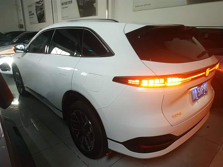 Фото 5 - Changan CS75 Plus