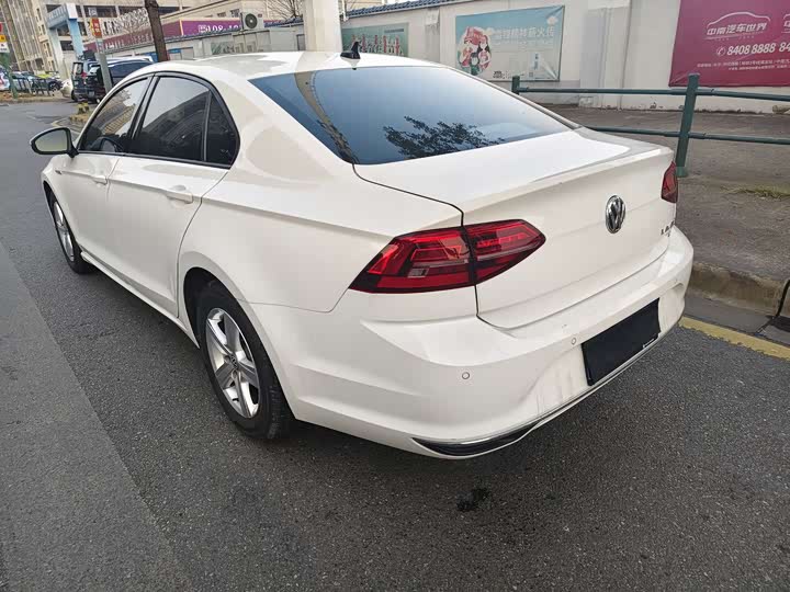 Фото 5 - Volkswagen Lamando L