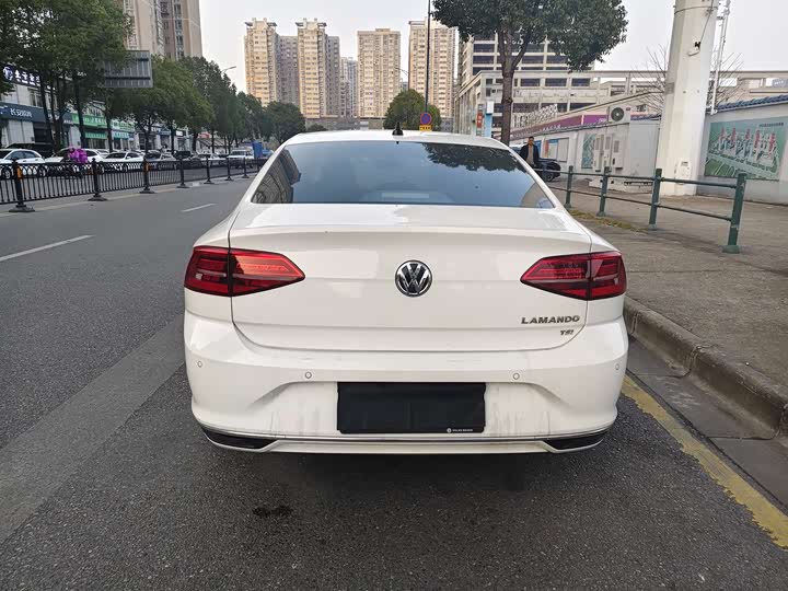 Фото 6 - Volkswagen Lamando L