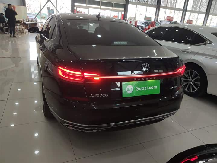 Фото 6 - Volkswagen Passat