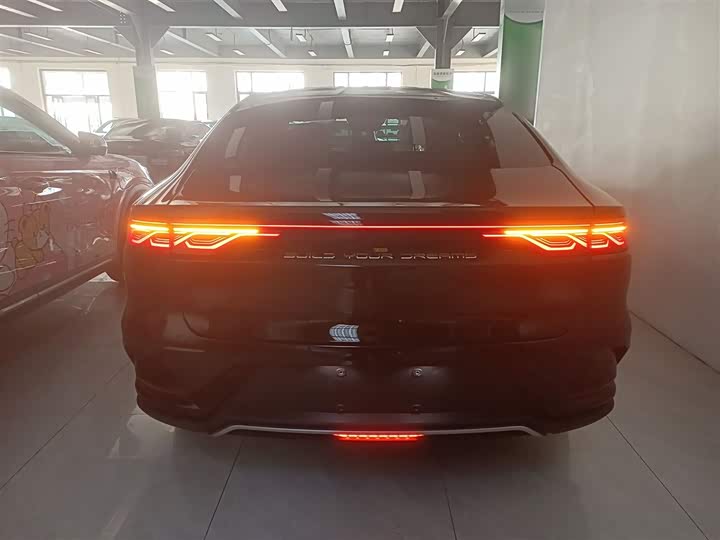 Фото 6 - BYD Han