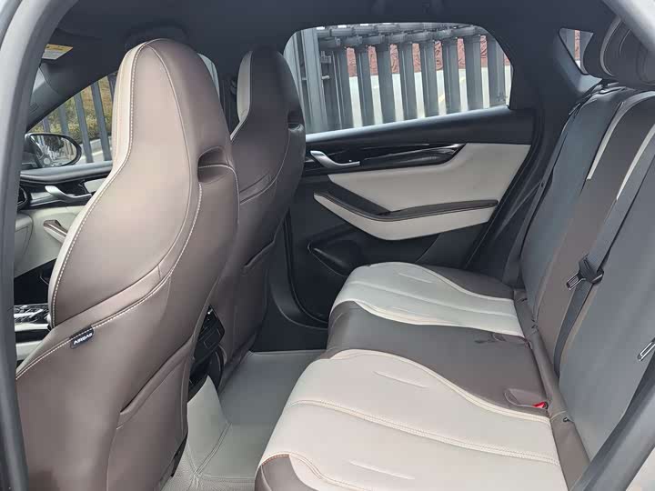 Фото 8 - BYD Qin Plus