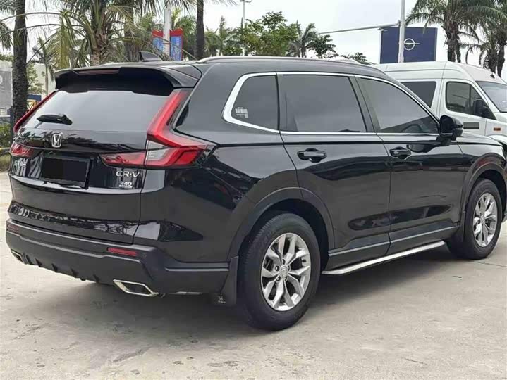 Фото 7 - Honda CR-V