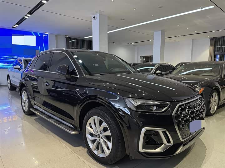 Фото 4 - Audi Q5L