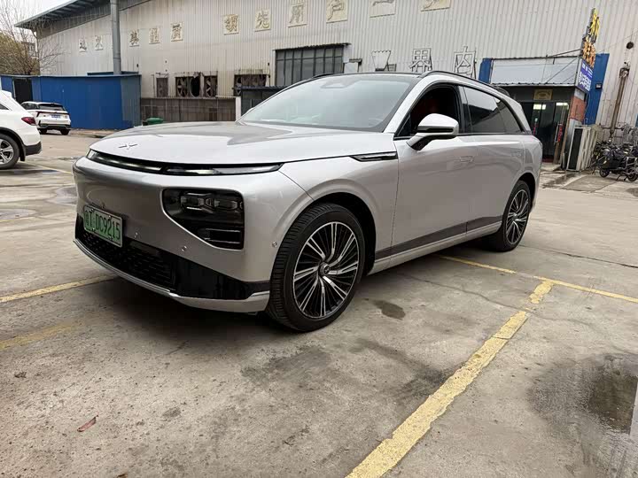 Фото 1 - XPeng G9