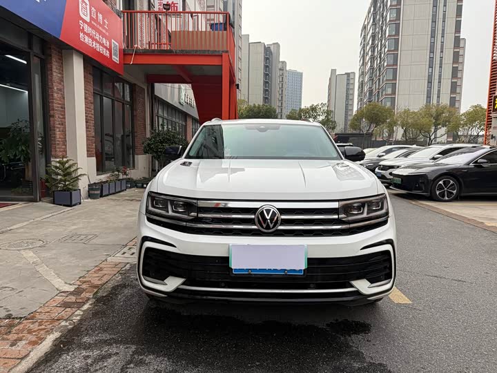 Фото 2 - Volkswagen Teramont Pro