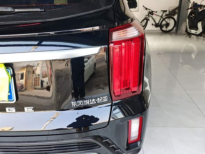 Фото 8 - Kia Sportage GT-line