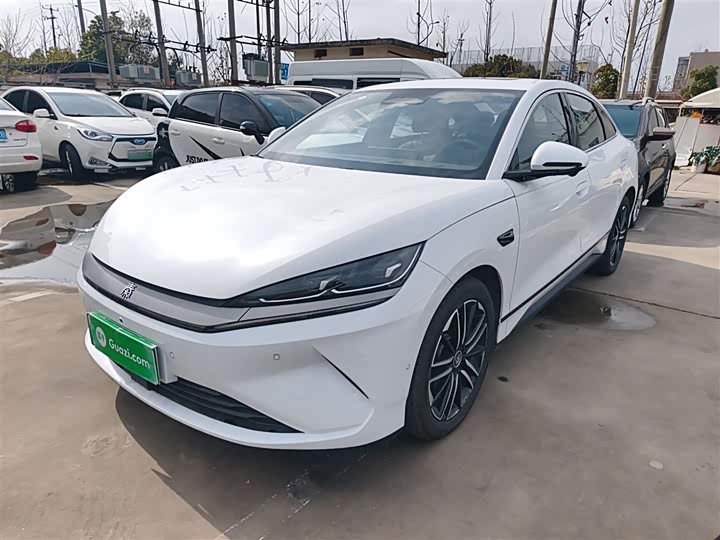 Фото 2 - BYD Qin L
