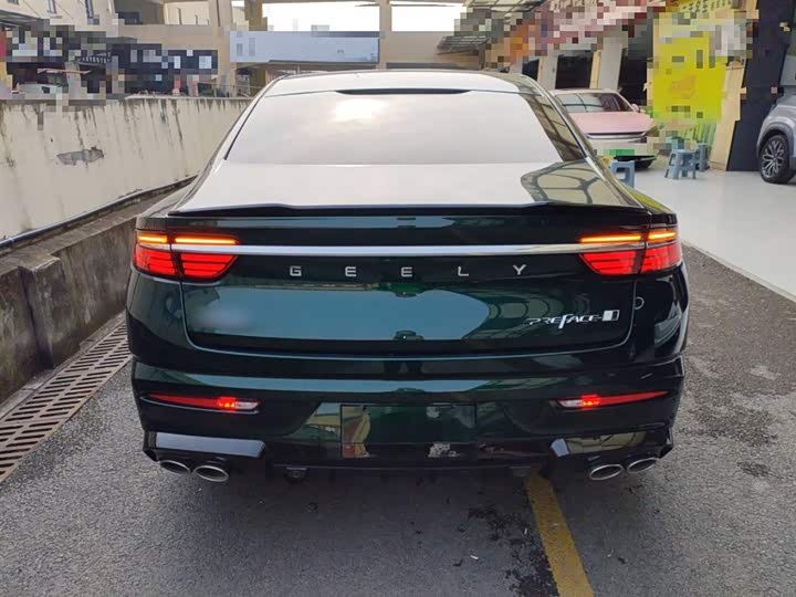 Фото 6 - Geely Preface