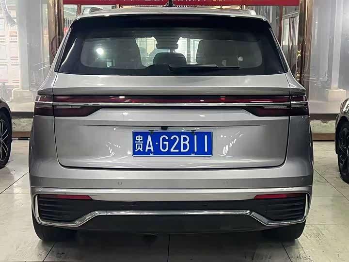 Фото 8 - Geely Monjaro