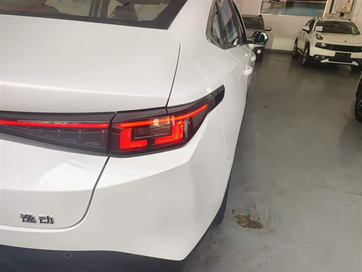 Фото 8 - Changan Eado Plus