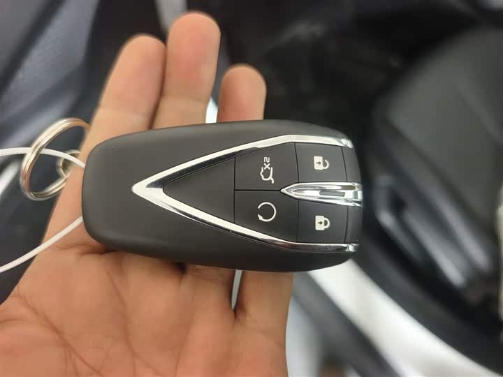 Фото 9 - Changan Eado Plus