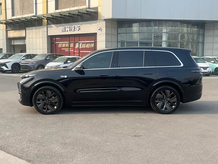 Фото 3 - LiXiang L9