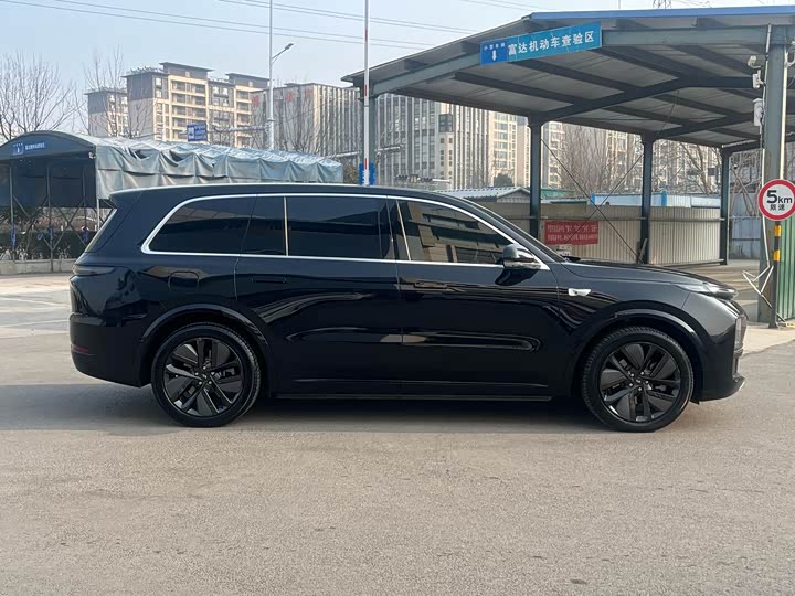 Фото 7 - LiXiang L9