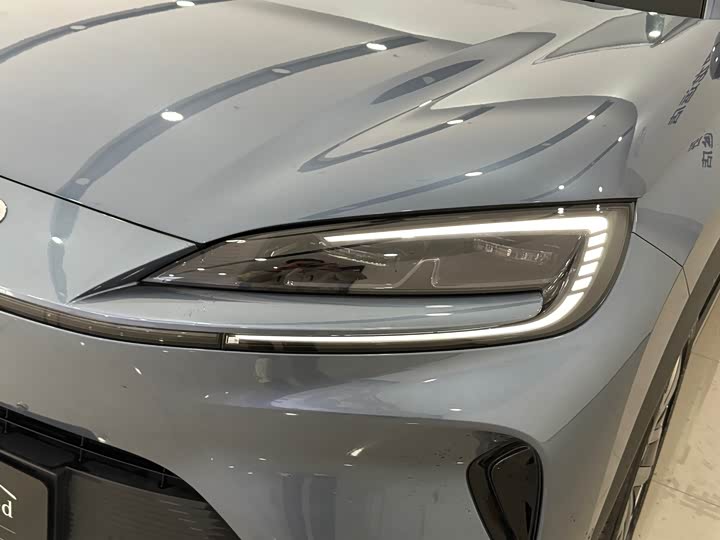 Photo 3 - BYD Sea Lion 07 DM-i Hybrid