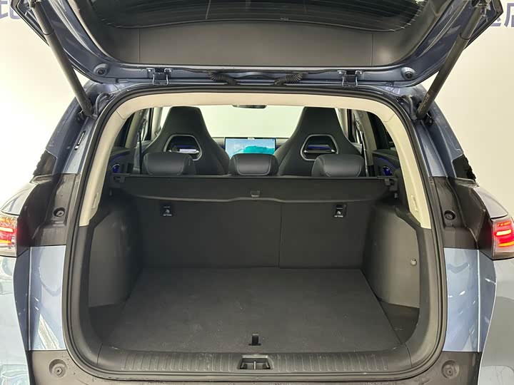 Photo 8 - BYD Sea Lion 07 DM-i Hybrid