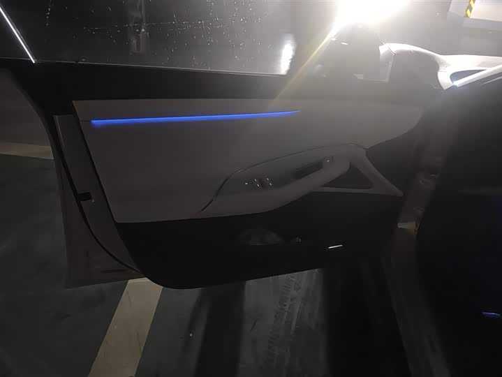 Фото 7 - Xiaomi SU7