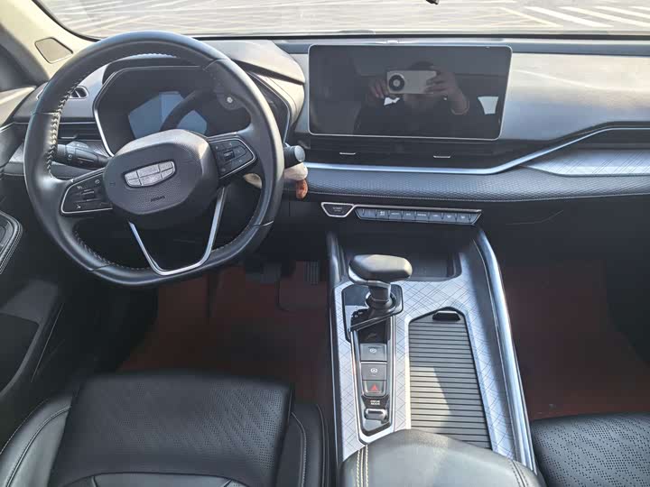 Фото 5 - Geely Preface