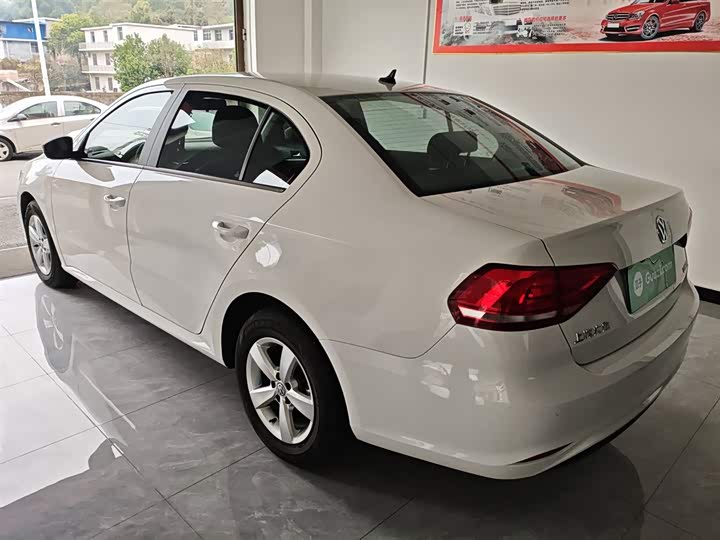 Фото 5 - Volkswagen Lavida