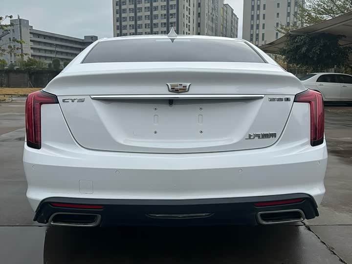 Фото 8 - Cadillac CT5