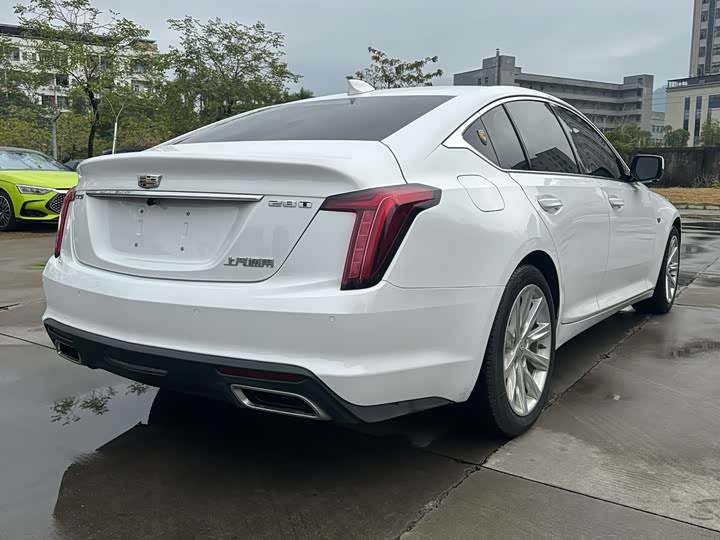 Фото 9 - Cadillac CT5