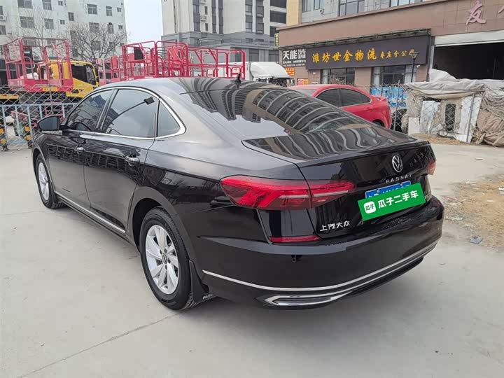 Фото 5 - Volkswagen Passat