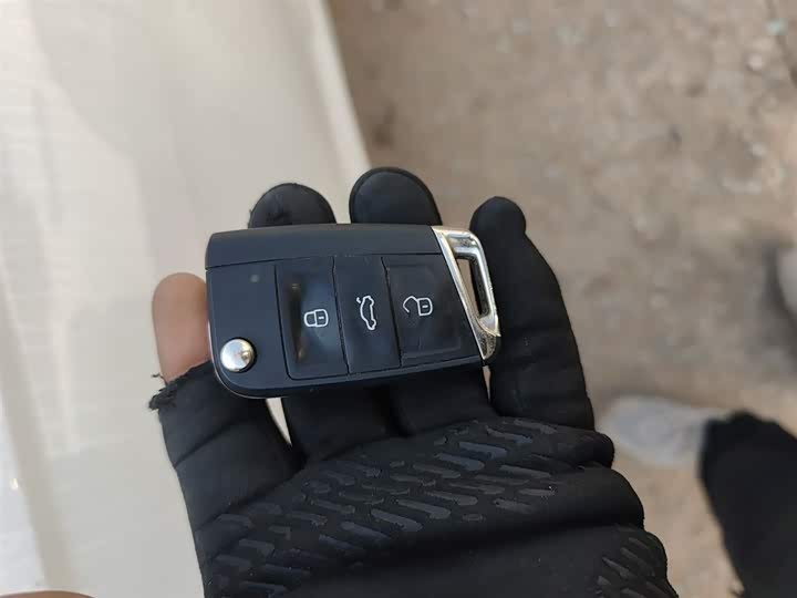 Фото 9 - Volkswagen Lavida