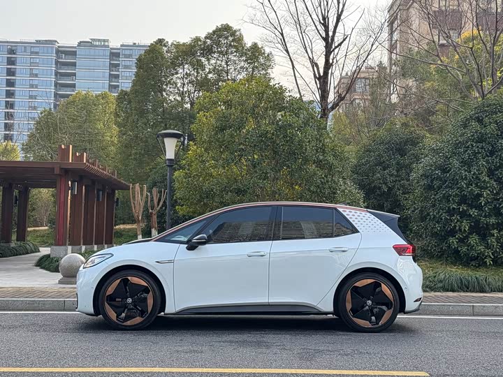 Фото 3 - Volkswagen ID.3