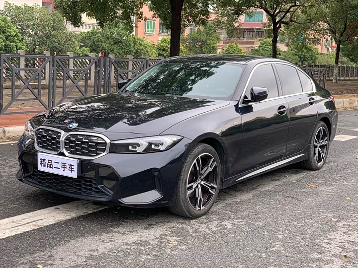 Фото 2 - BMW 3 Series