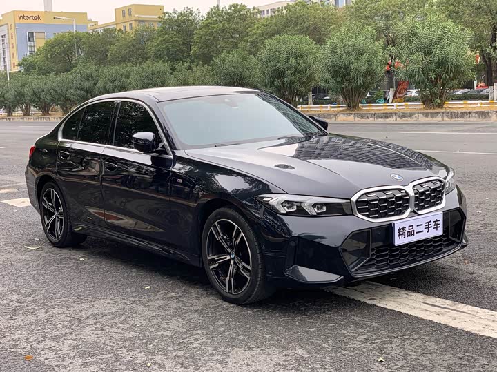 Фото 3 - BMW 3 Series