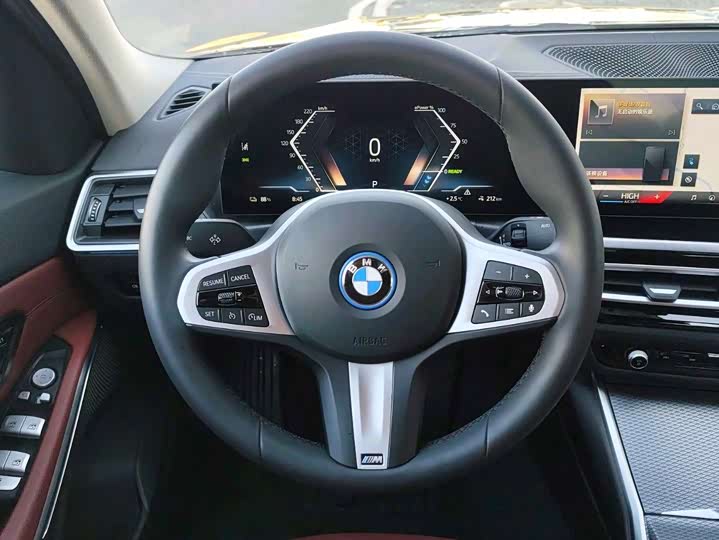 Фото 5 - BMW i3