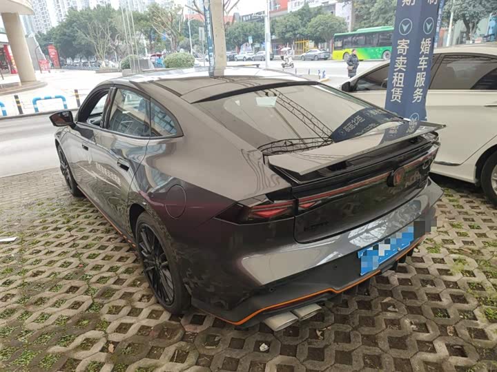 Фото 5 - Changan UNI-V