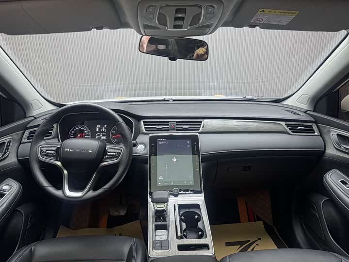 Фото 8 - Roewe RX5