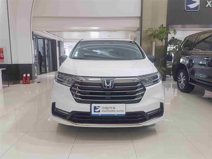 Фото 2 - Honda Odyssey