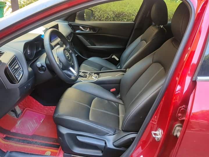 Фото 9 - Mazda CX-4