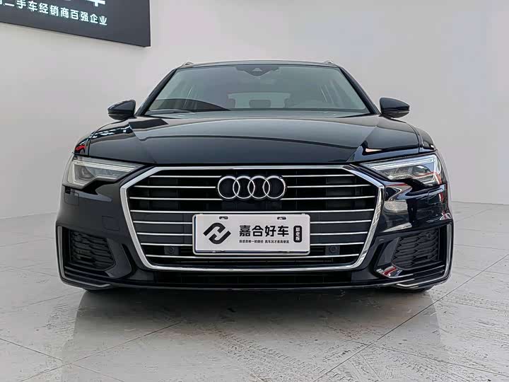 Фото 2 - Audi A6